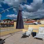 Centre Floor Terrace & Large Balconies Funchal (Madeira)