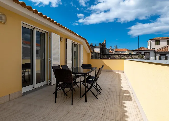 Centre Floor Terrace & Large Balconies * 丰沙尔