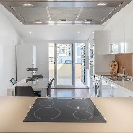 Apartamento Centre Floor Terrace & Large Balconies *